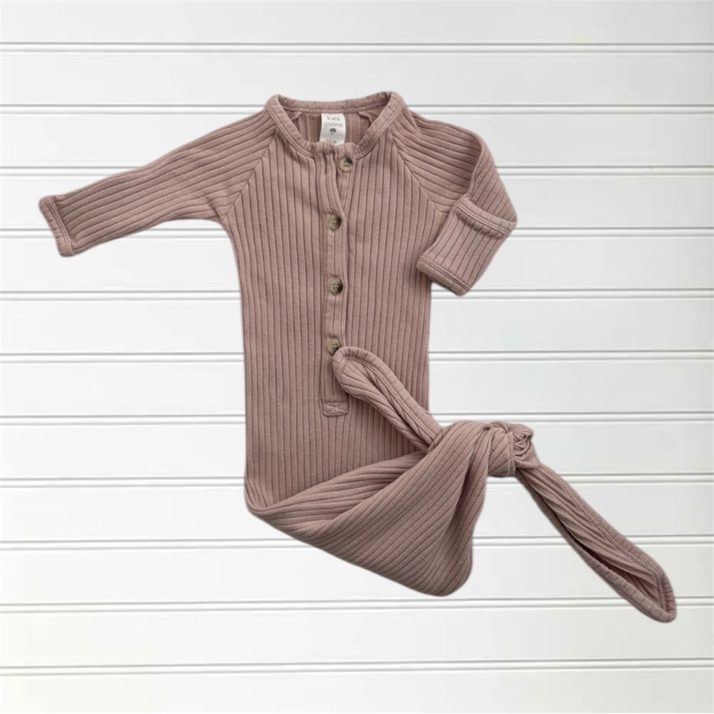 KATE QUINN EUC Organic Cotton Dusty Rose Ribbed Knotted Gown